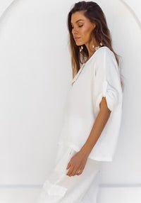 Slouchy Oversized Top - white