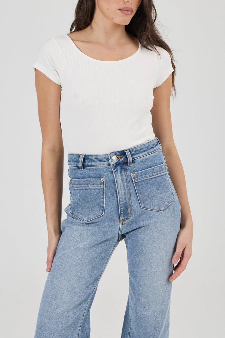 Sailor Jean Cleo - Surrender