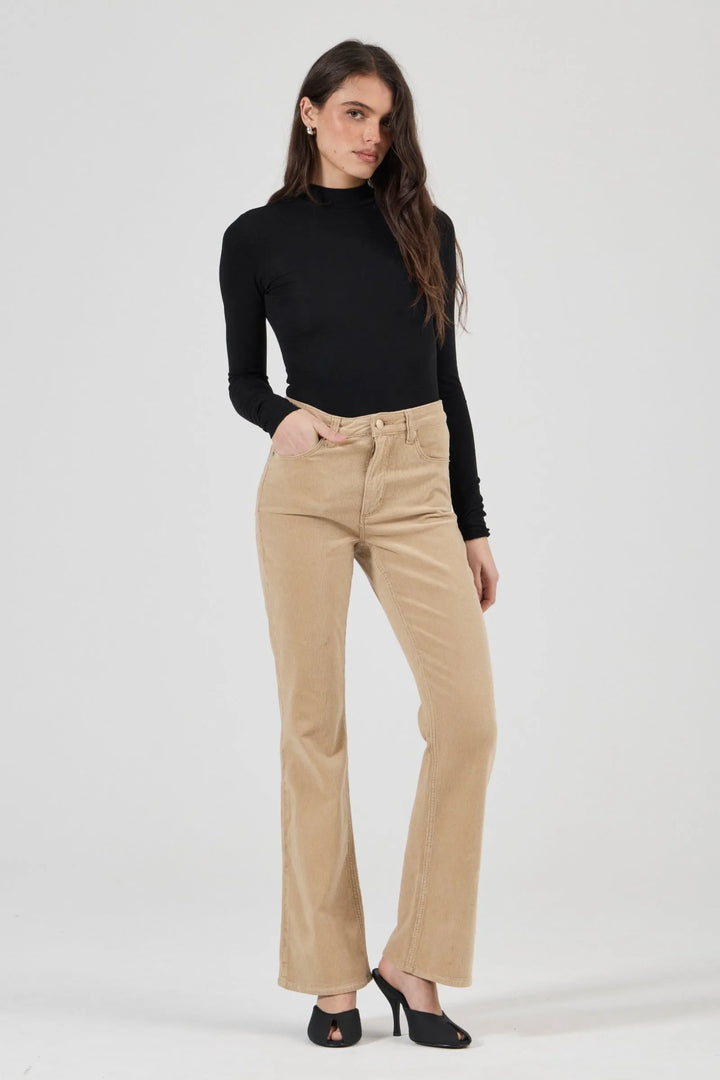 Midtown Boocut Jean - Dune Cord