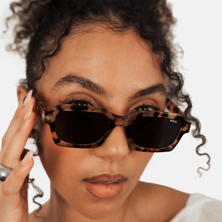 Bomb - Tortoiseshell