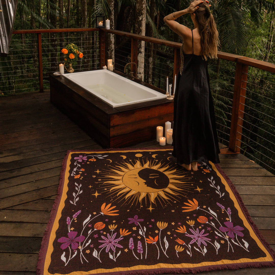 Dreamy Moons Throw