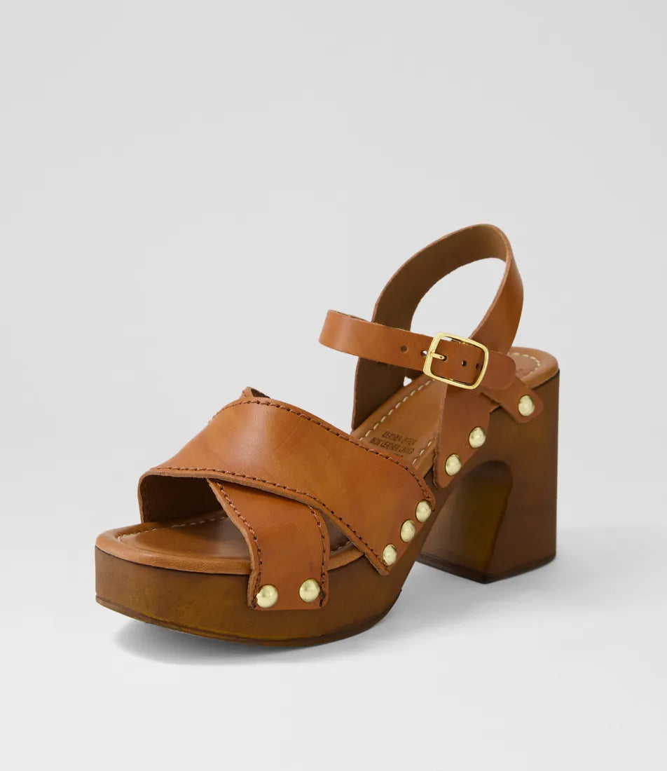 Fileya Tan Leather Sandals
