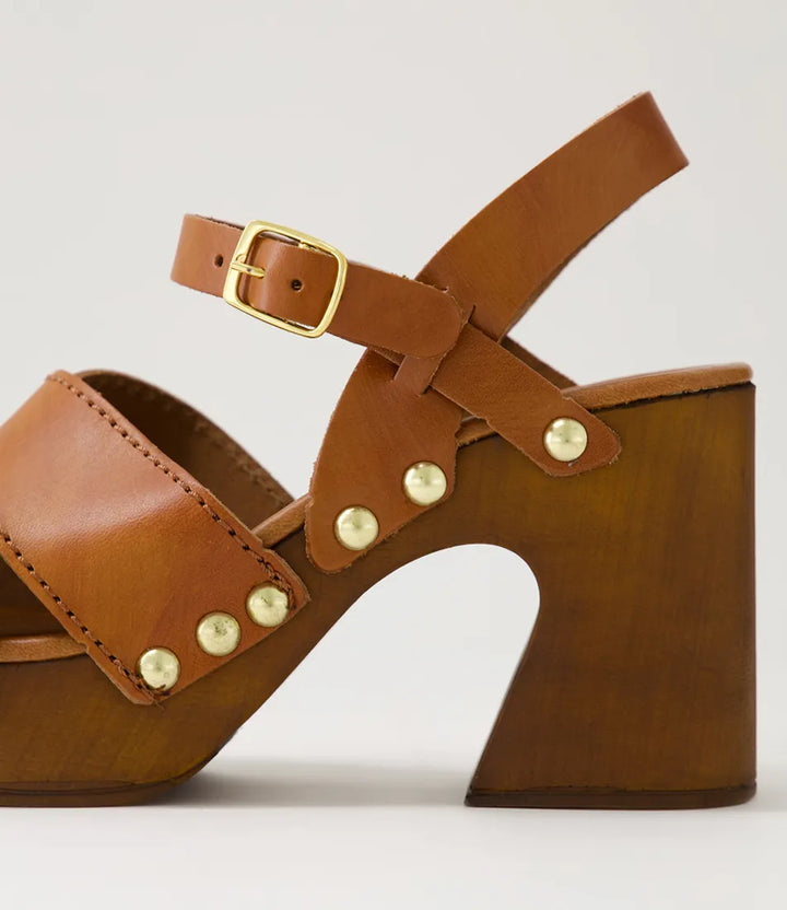 Fileya Tan Leather Sandals