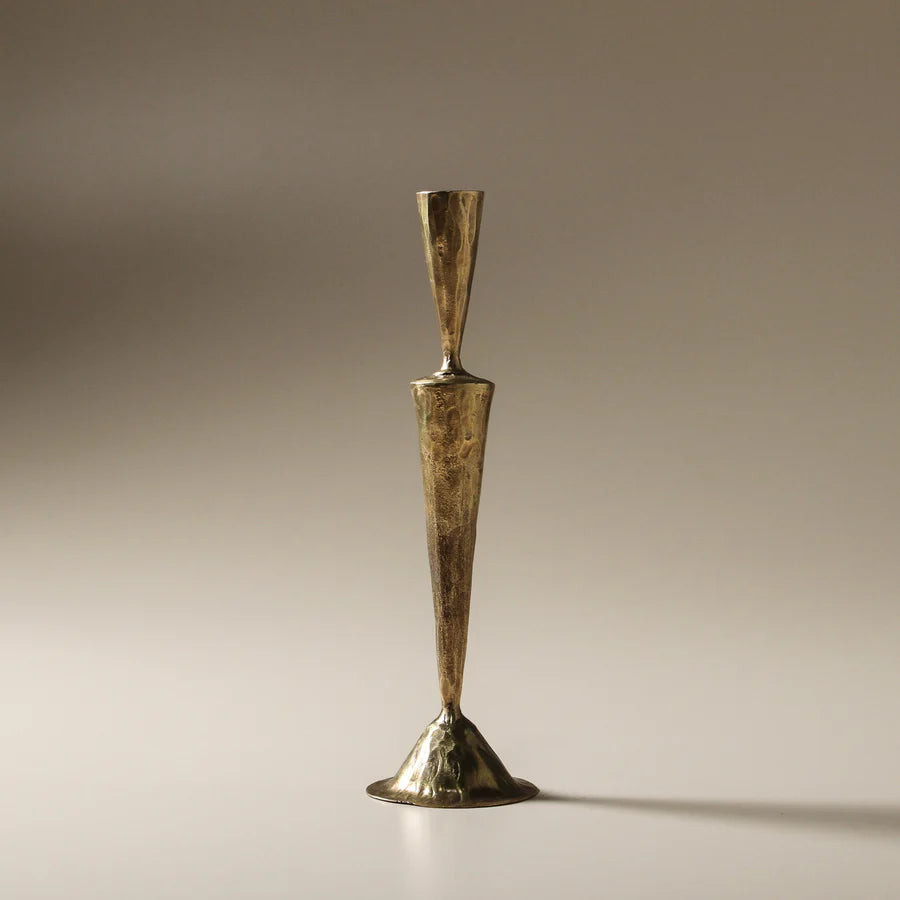 Iris Candlestand