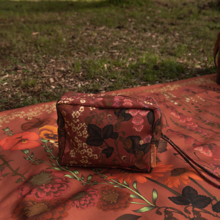 Flourish Sienna Zip Bag - Small