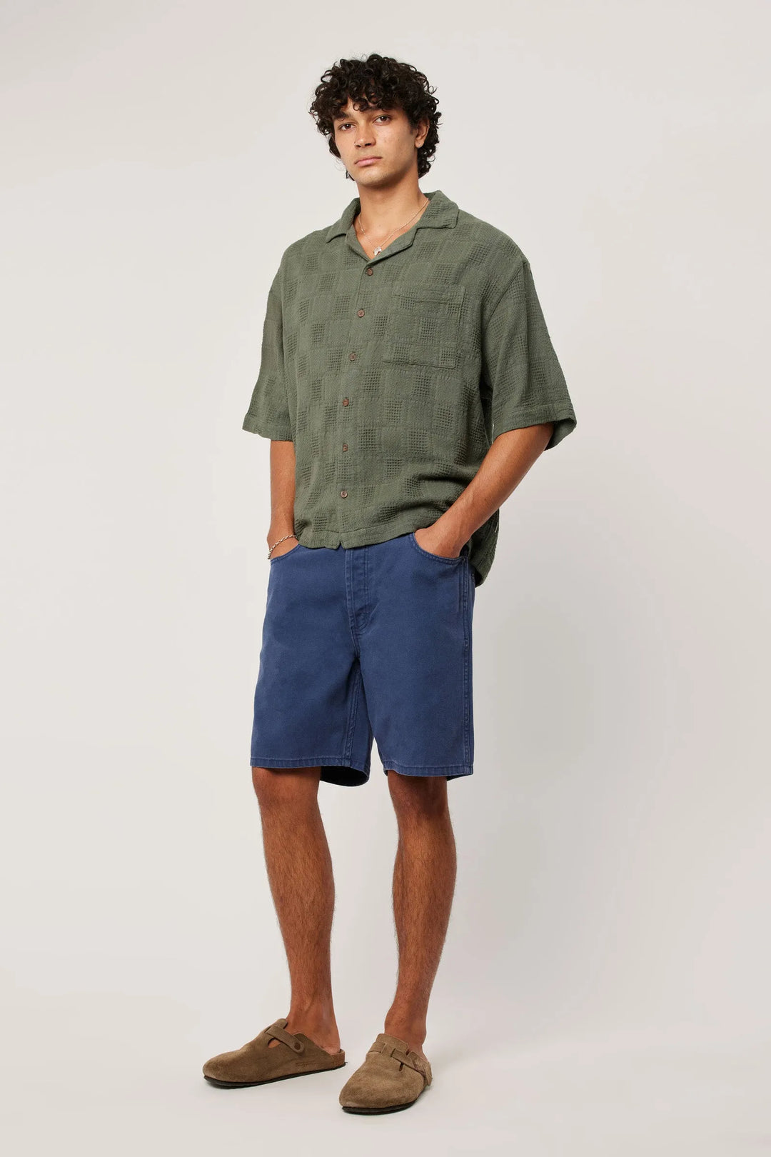 Wisteria Bowler - Thyme