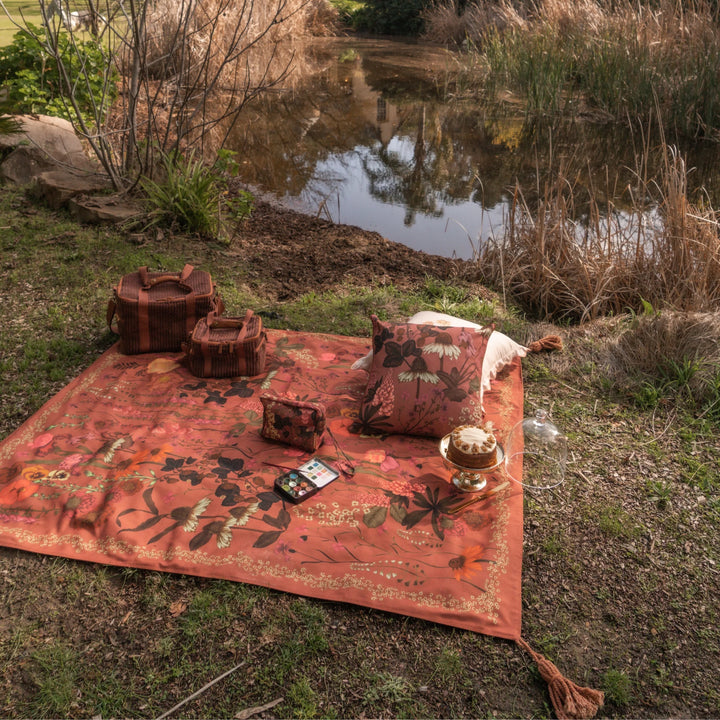 Flourish Picnic Rug - Sienna
