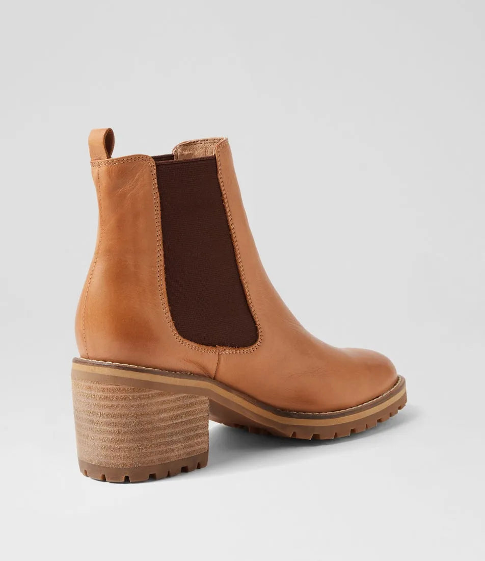 Biscoti Dark Tan Leather Chelsea Boots