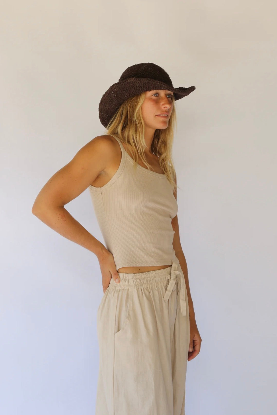 POLLY SHORT BRIM HAT | COCOA