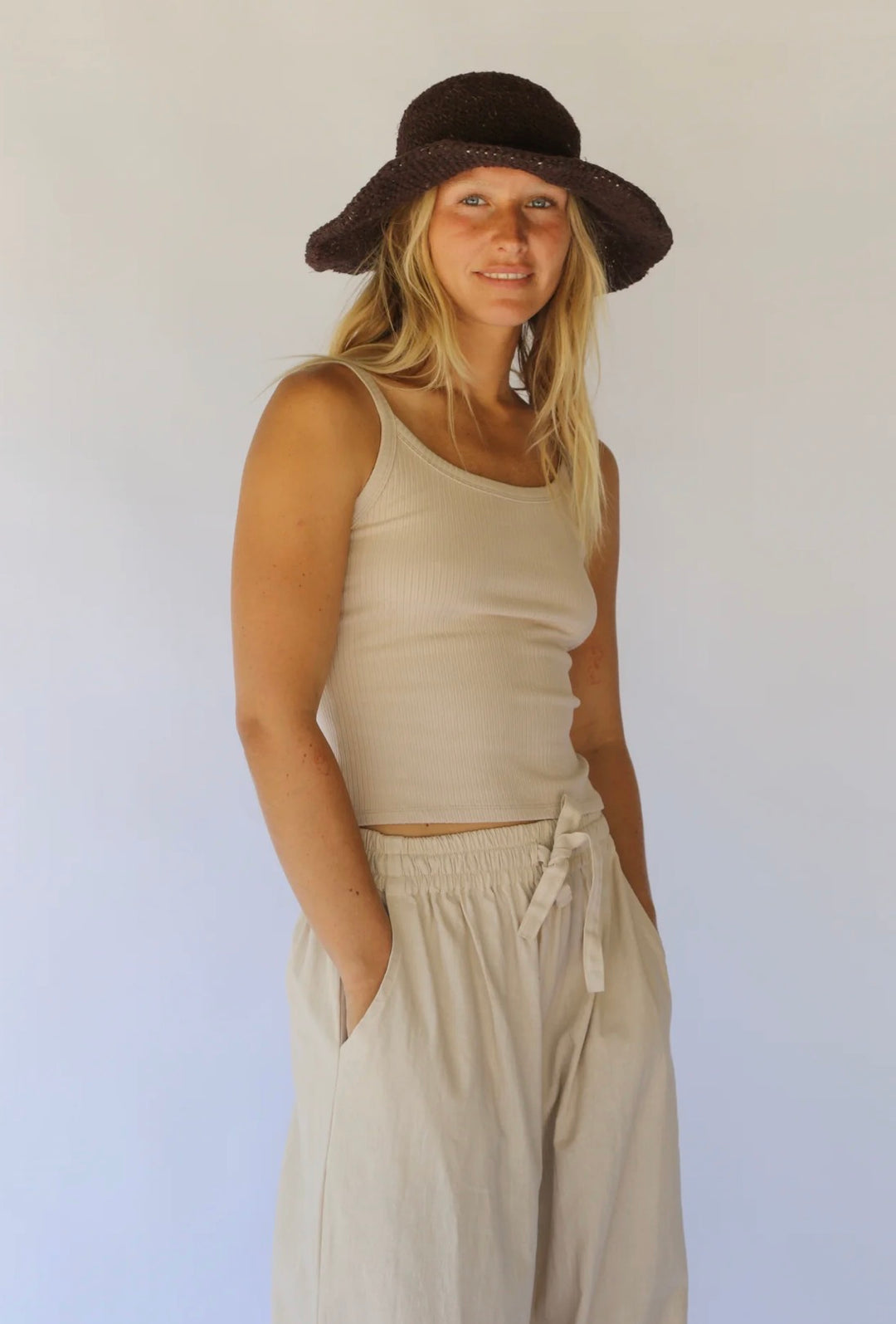 POLLY SHORT BRIM HAT | COCOA