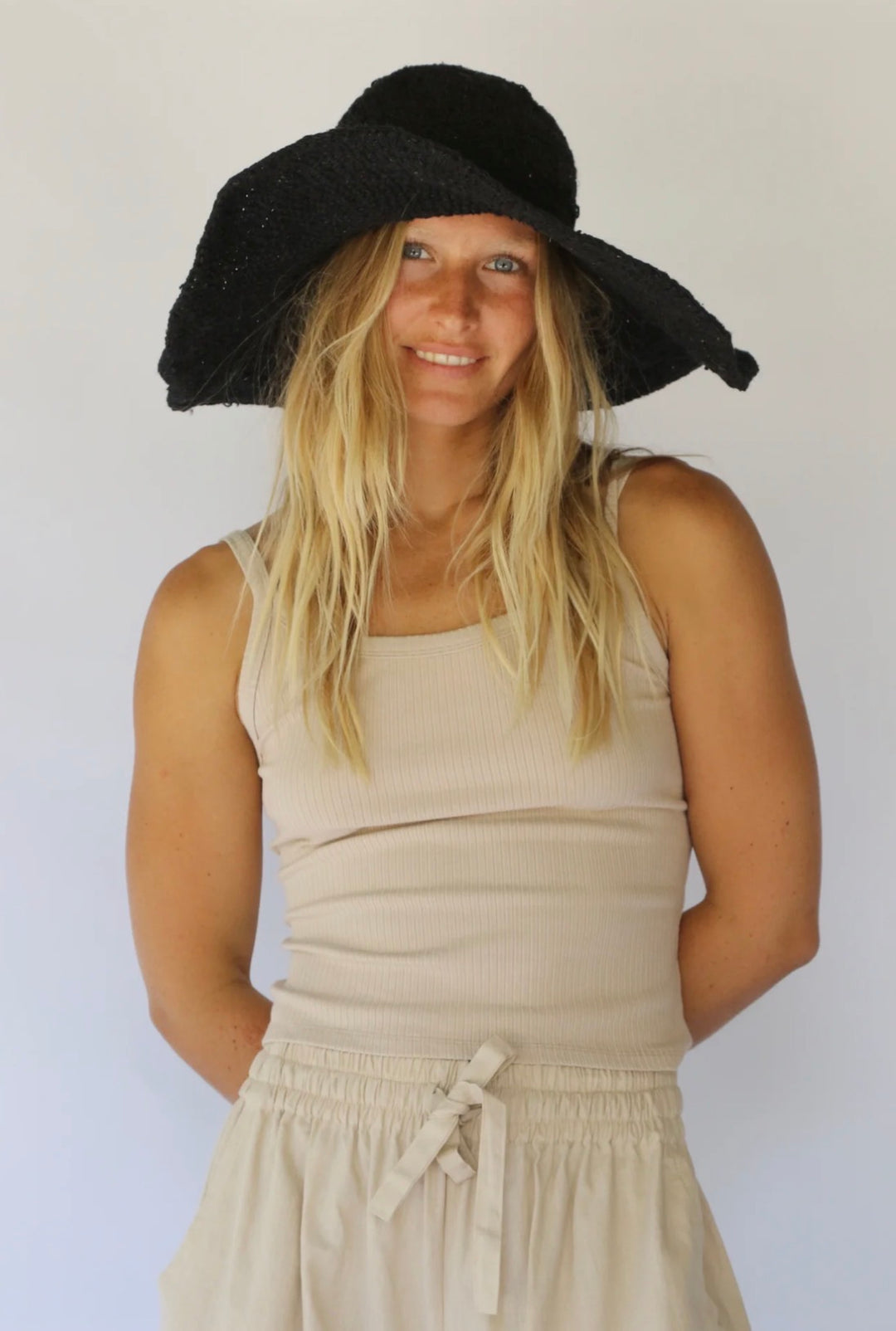 JANIS WIDE BRIM HAT | NOIR