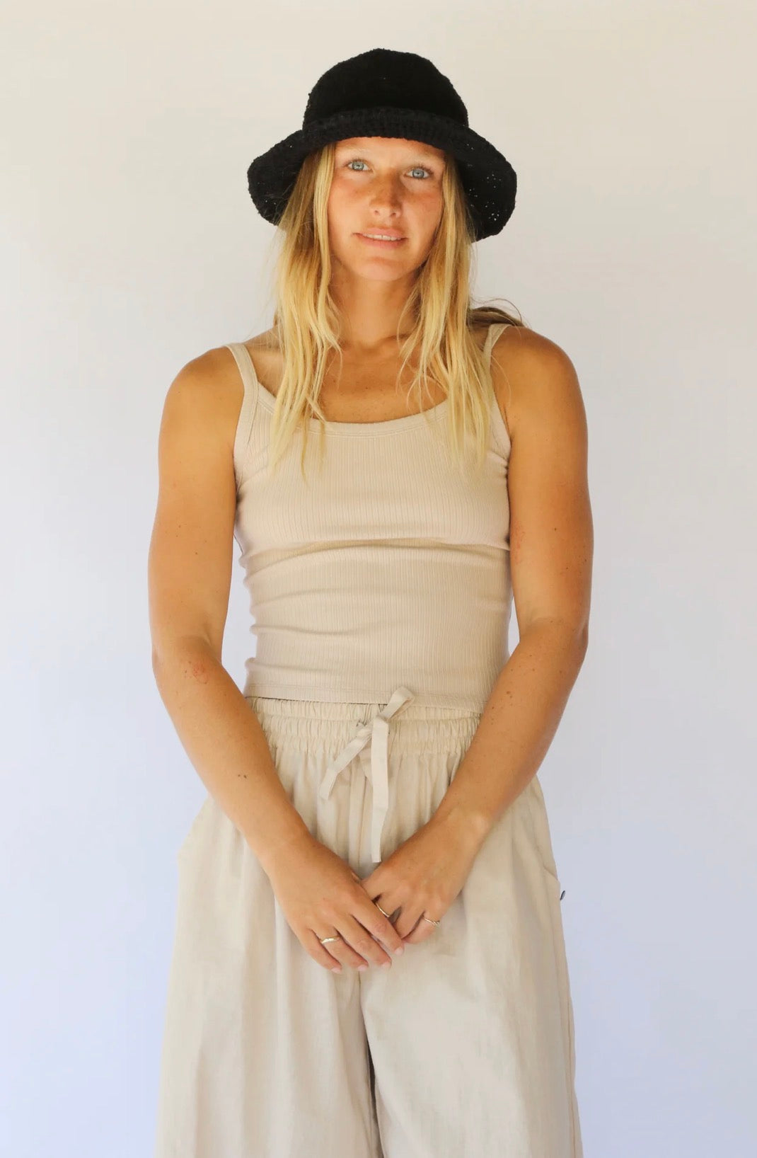 PEGGIE BUCKET HAT | NOIR