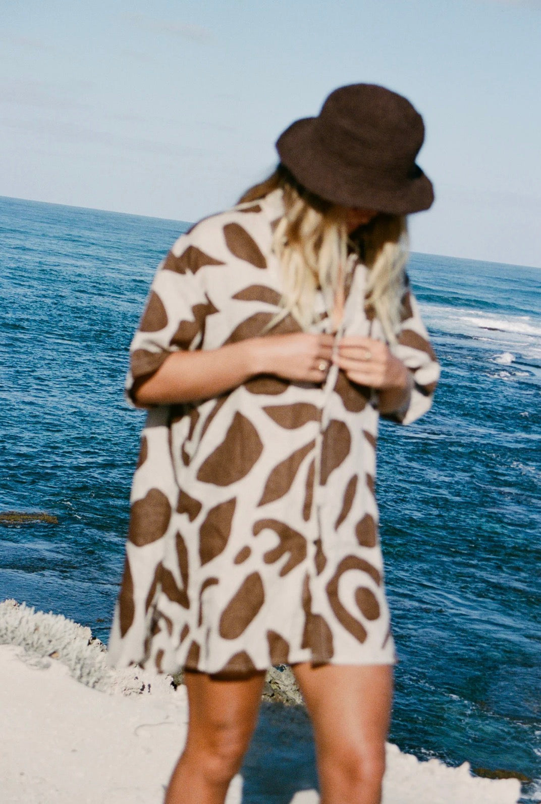 PEGGIE BUCKET HAT | COCOA