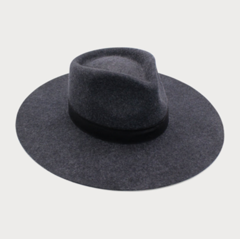 Santos Wool Felt Fedora in Charcoal Black