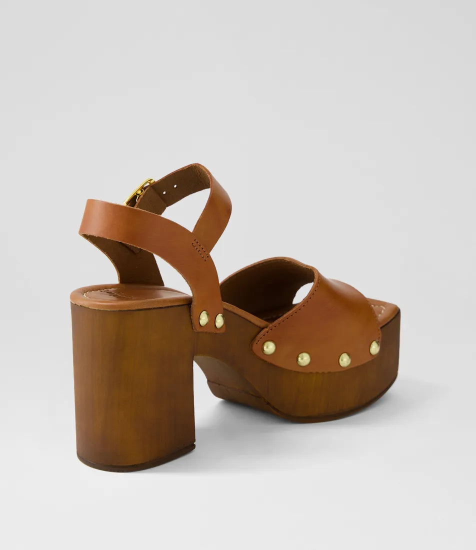 Eliyena Tan Leather Sandals