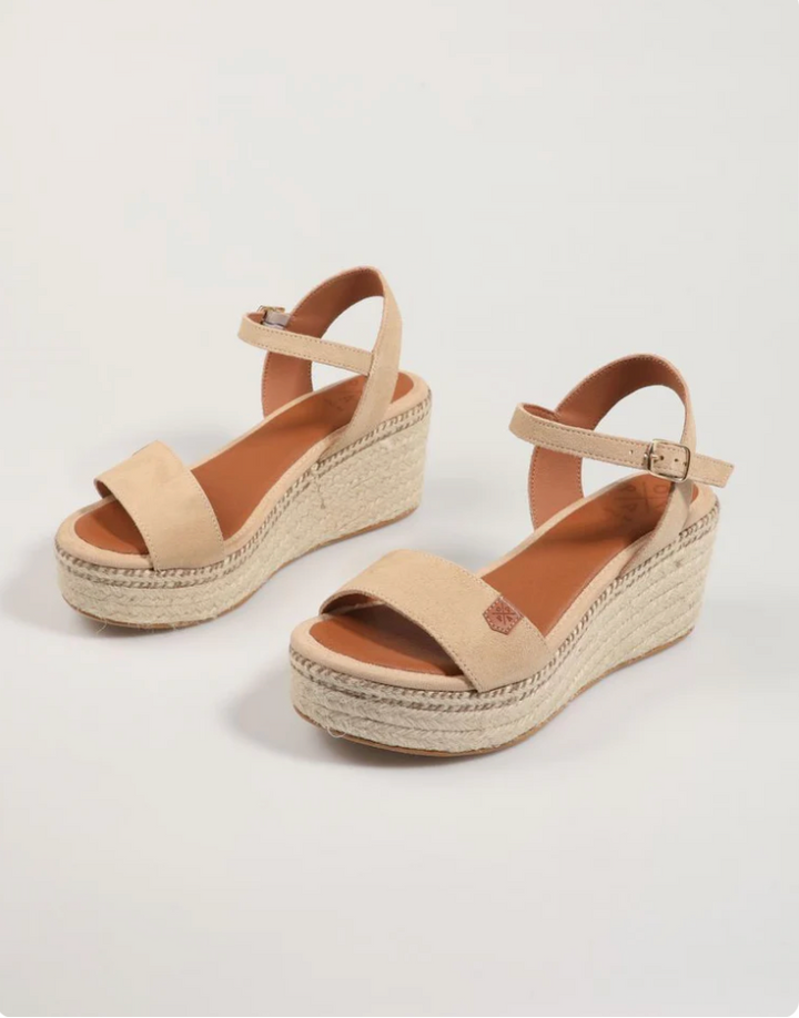 Arambol Serraje Wedge Beige