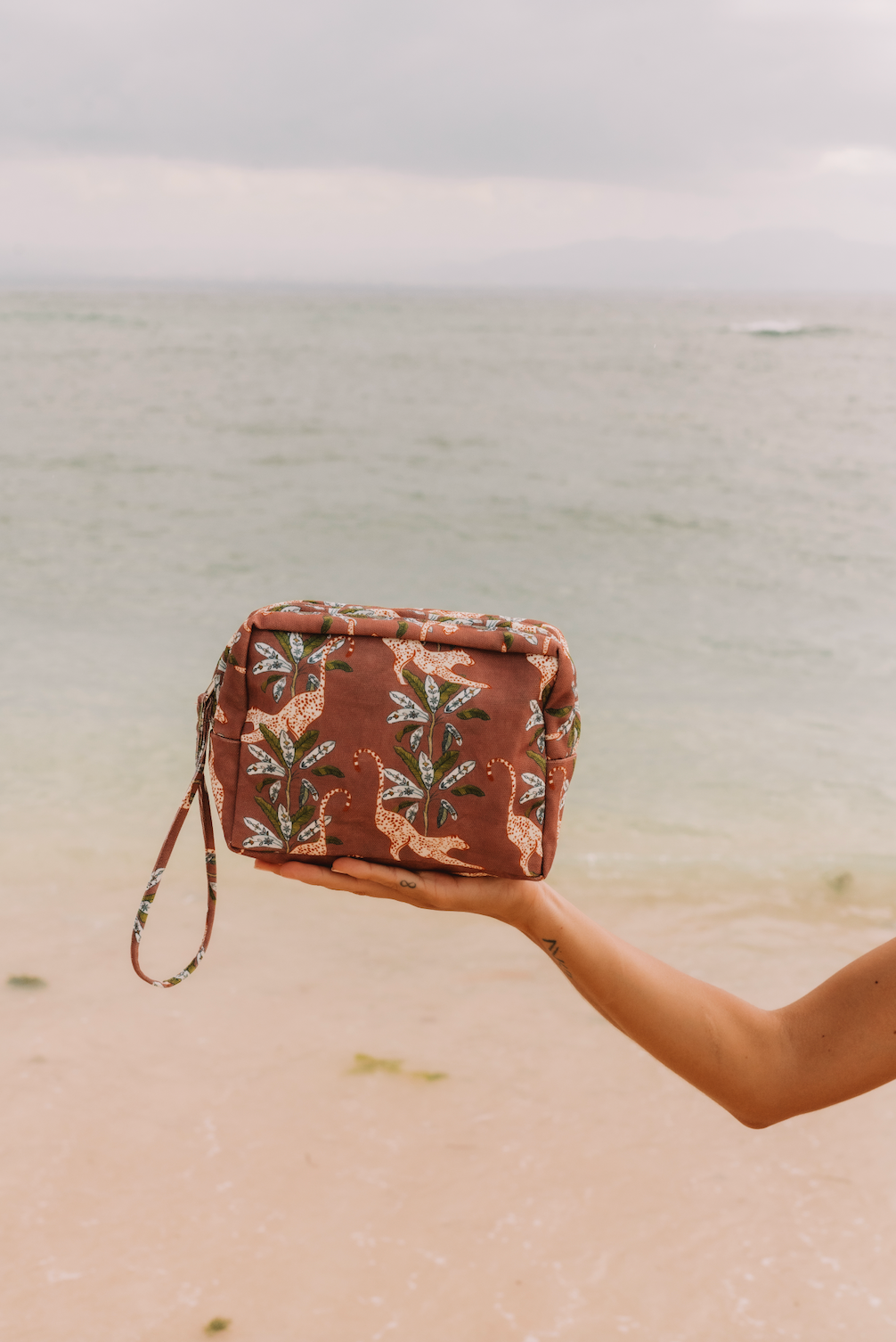 Eye of the Jungle Hazel Zip Bag -  Small