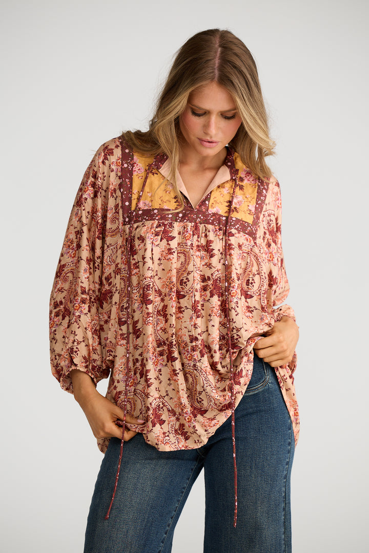 Isla Top ~ Beige Wildflower