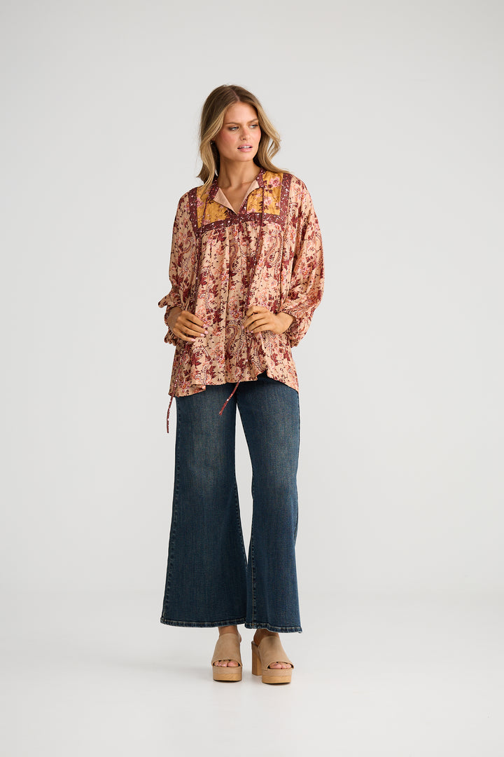 Isla Top ~ Beige Wildflower