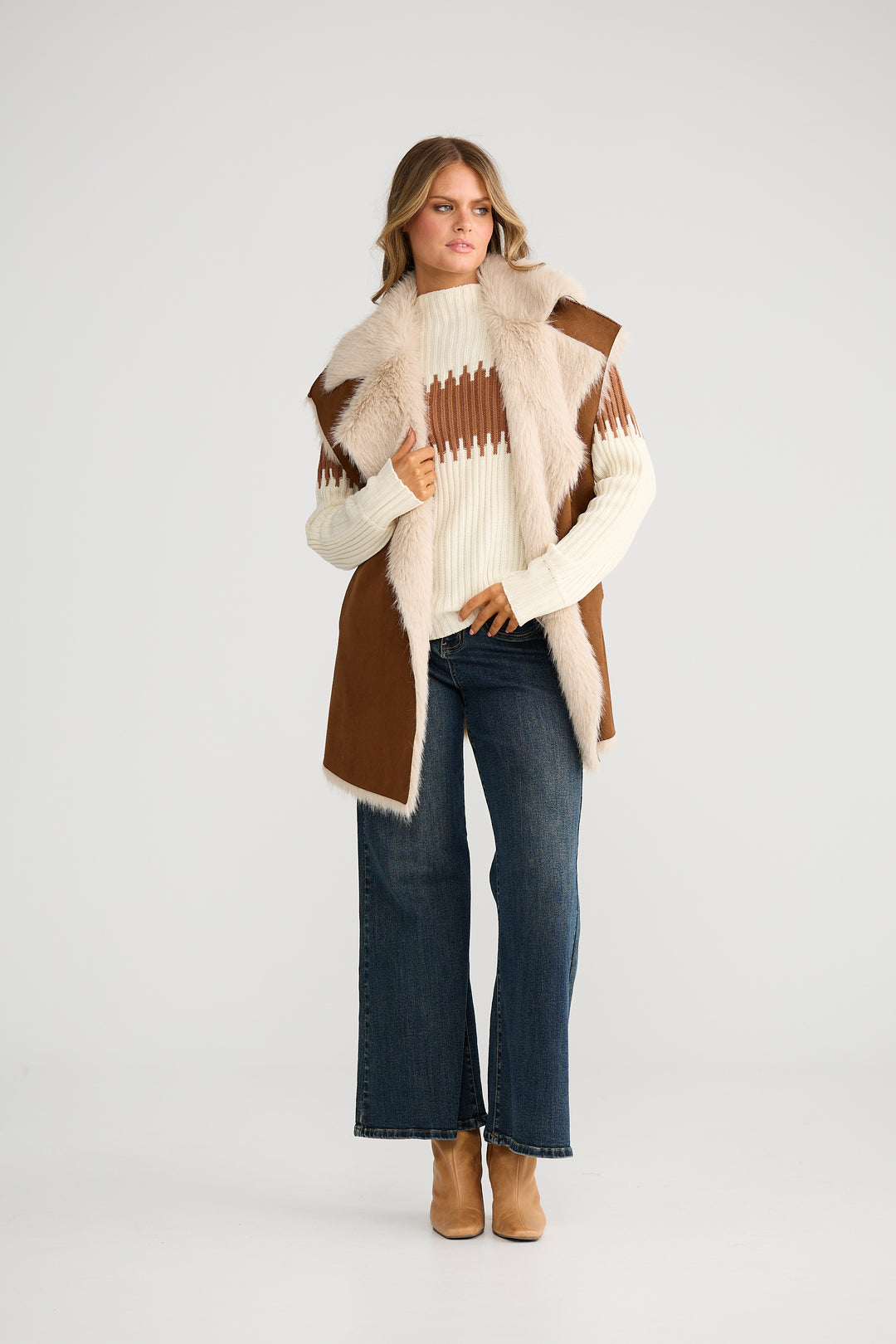 Journey Vest ~ Dark Tan