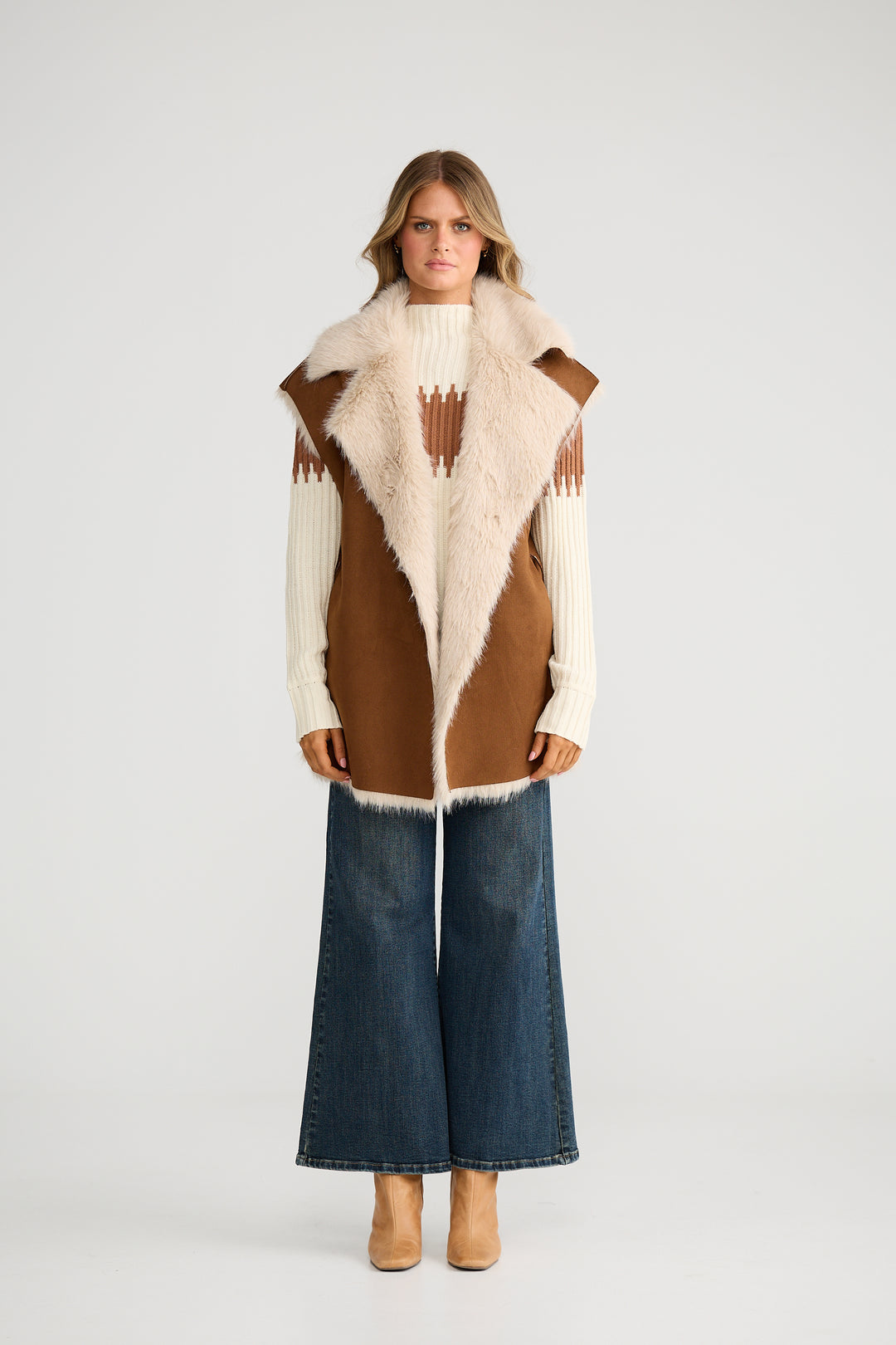 Journey Vest ~ Dark Tan