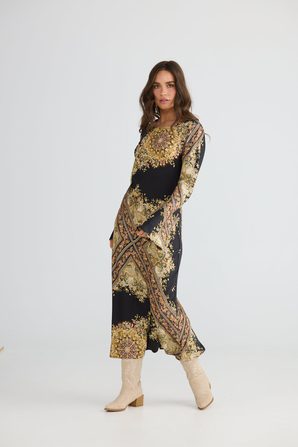 Stardust Maxi Dress Black Paisley