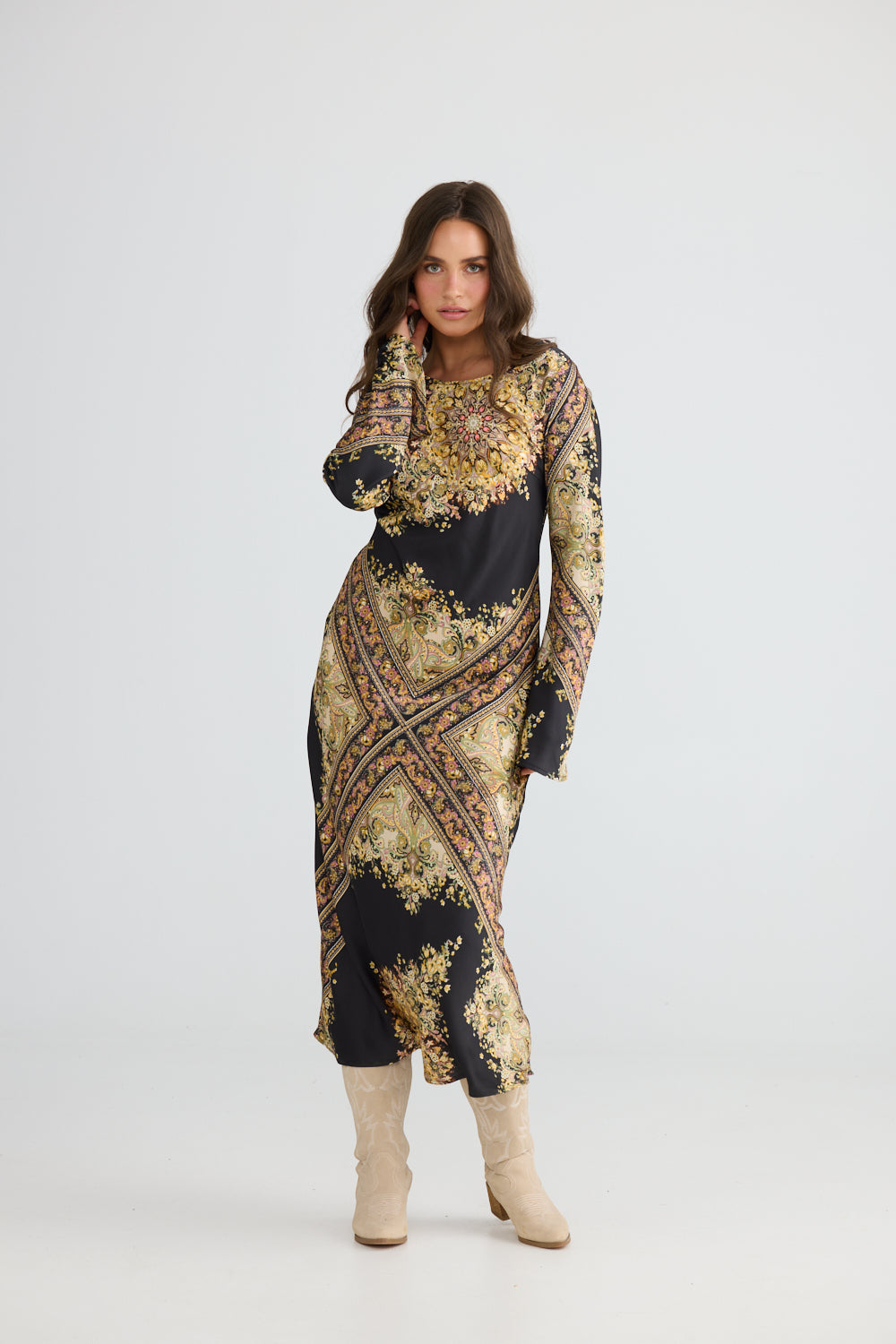 Stardust Maxi Dress Black Paisley