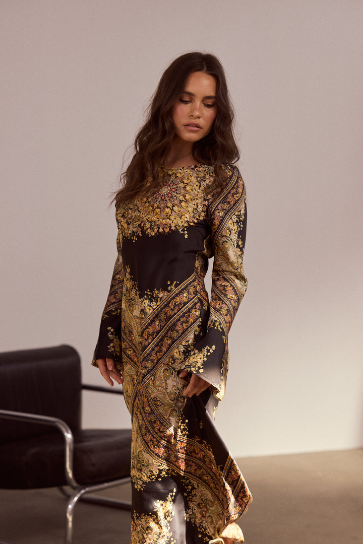 Stardust Maxi Dress Black Paisley