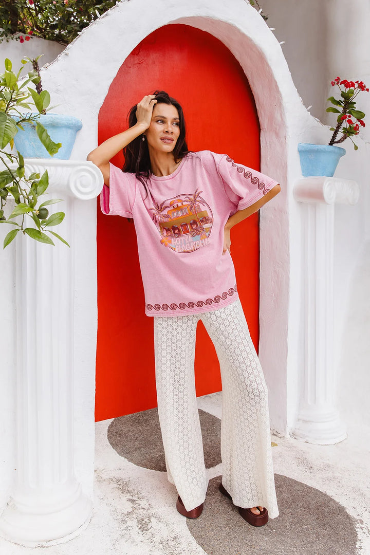 Hotel Magnolia Tee