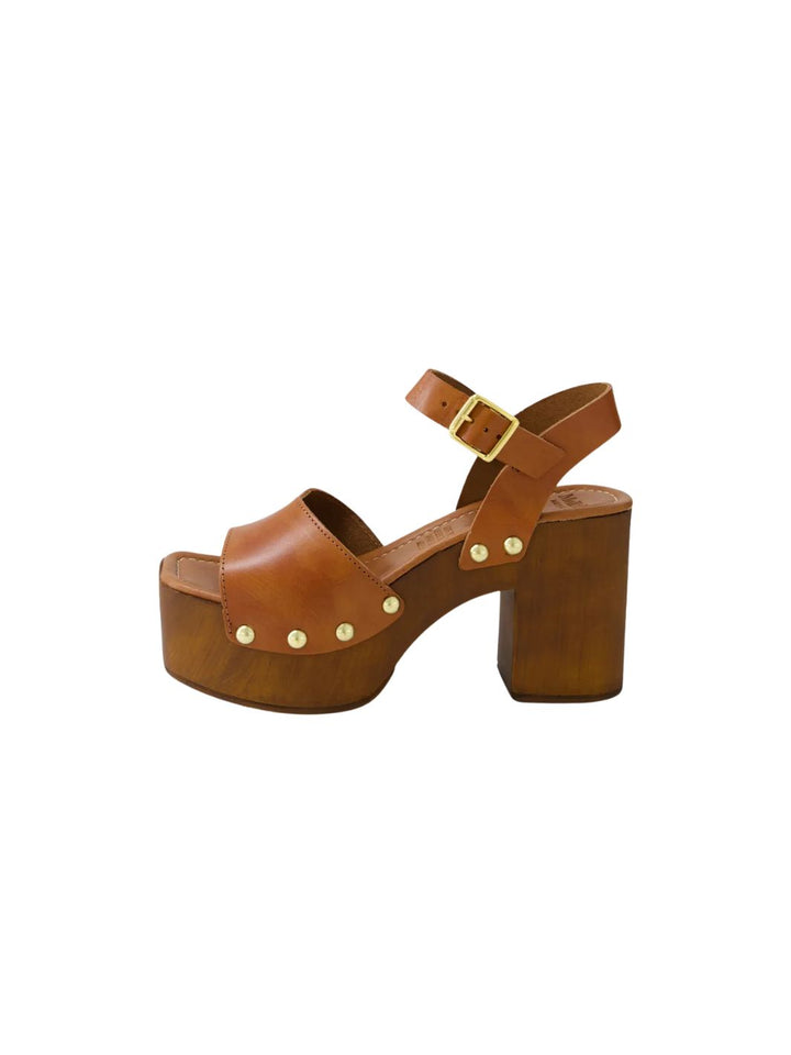 Eliyena Tan Leather Sandals